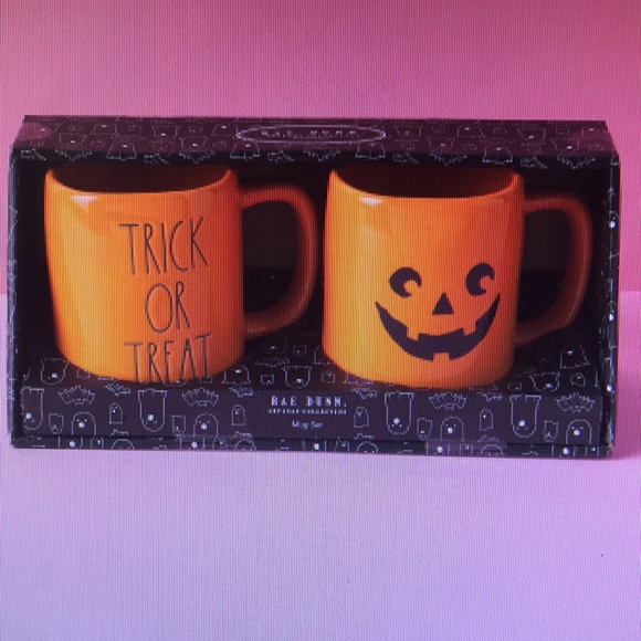 Rae Dunn 2pk Ceramic Trick or Treat Mugs New - Picture 2 of 3